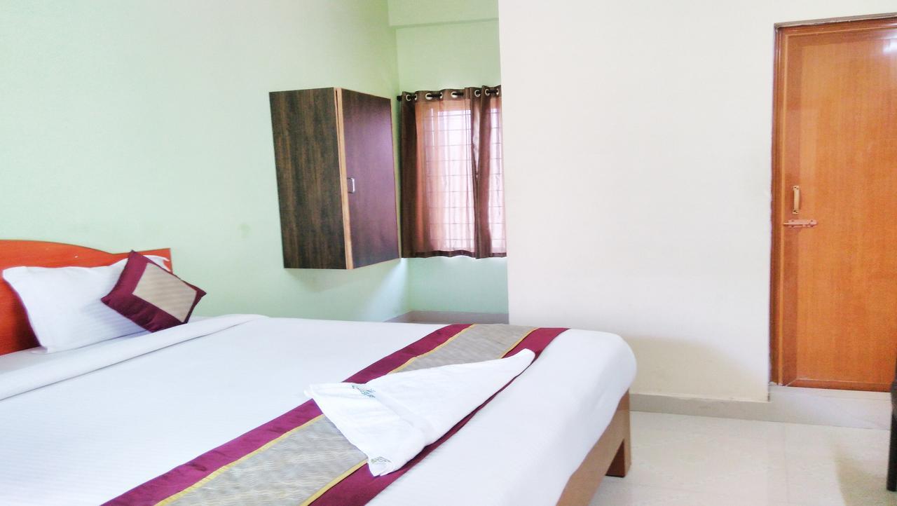Hotel Ssb Residency Tirupati Exteriér fotografie